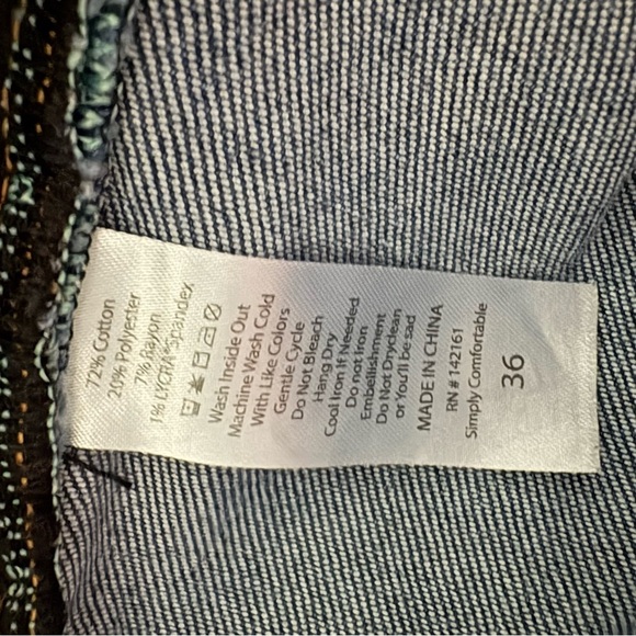 LuLaRoe Blue Straight Leg Jeans with Distressed Details NWOT - Picture 7 of 9